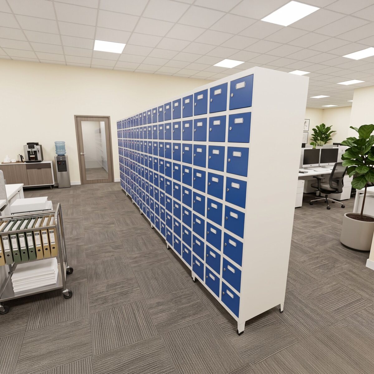 Taquillas metálicas azules de 8 puertas por columna en oficina Fila de taquillas metálicas blancas con puertas azules de 8 puertas por columna y portaetiquetas en una oficina